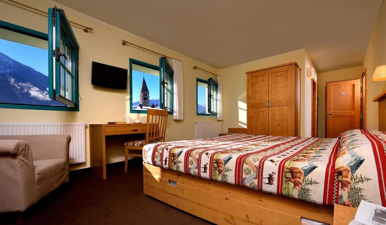 Hotel Sole Malè Habitación foto